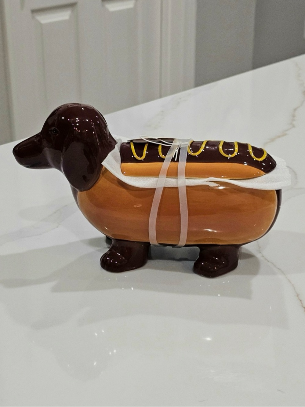 HOT DOG DACHSHUND CERAMIC COOKIE JAR - Picture 2 of 3